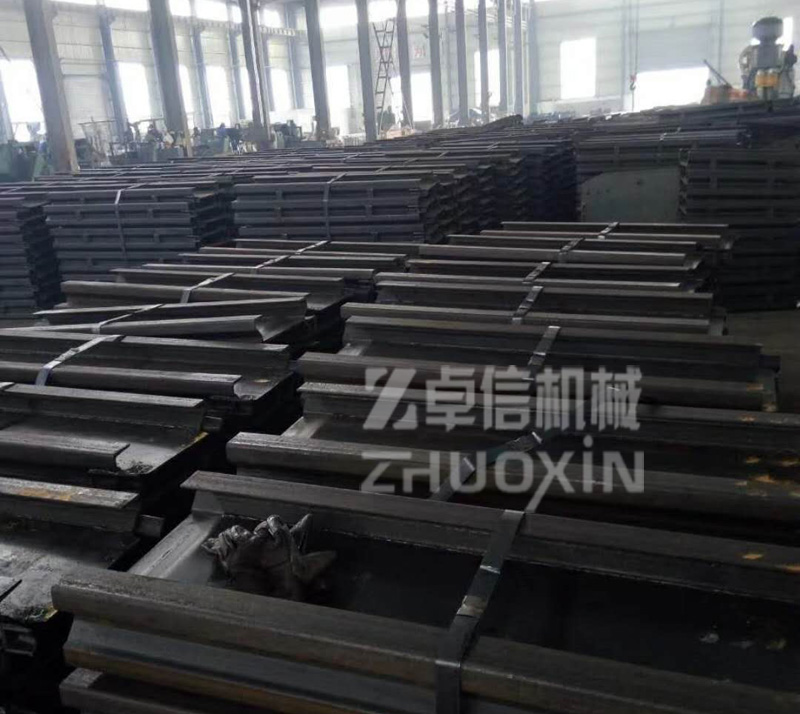 �ΰ�ݔ�͙C���