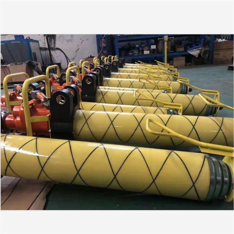 MQT-130/3.2�^�U�@�C�S�ҡ�菎r�O�䡢